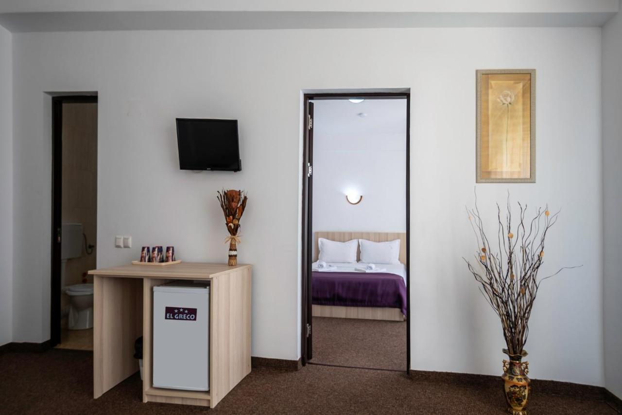 Casa El Greco Hotel Костинещи Екстериор снимка