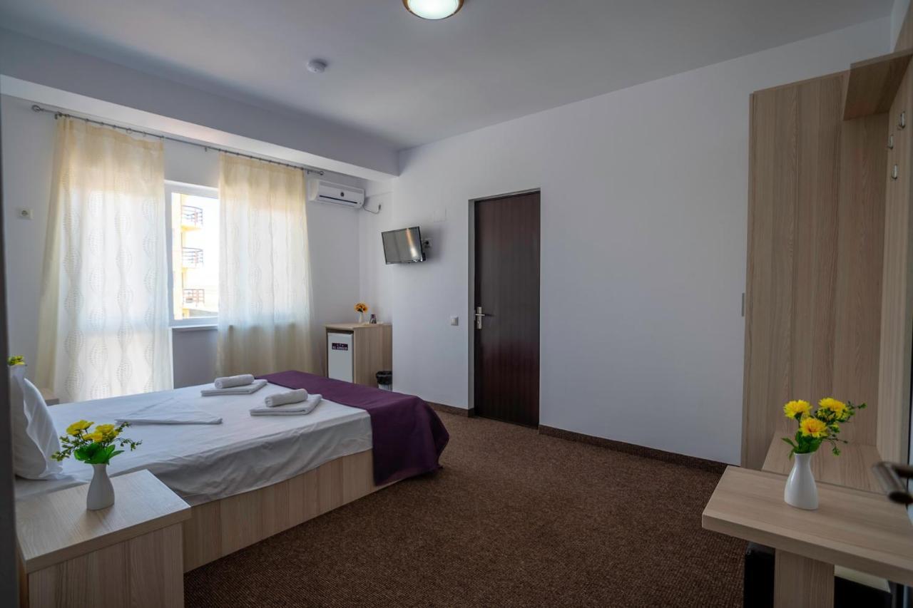 Casa El Greco Hotel Костинещи Екстериор снимка