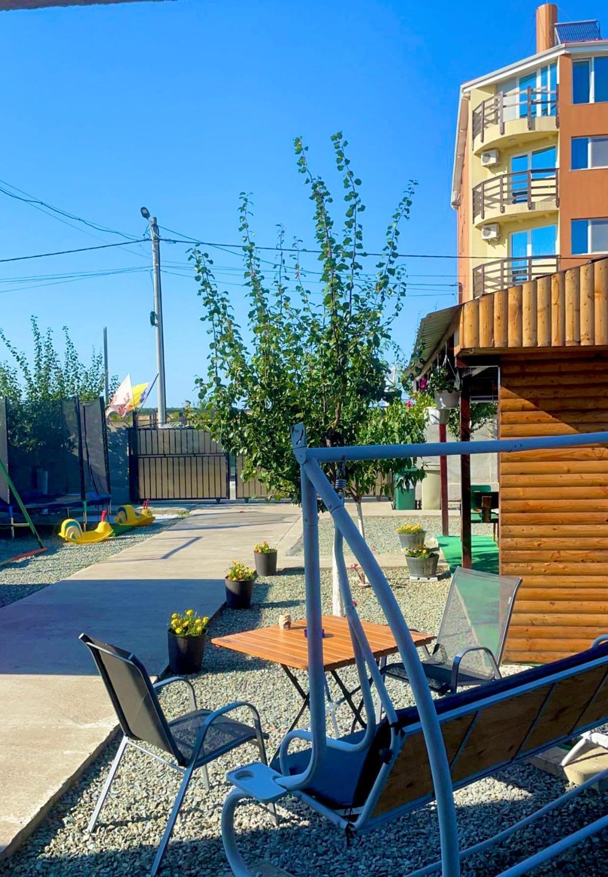 Casa El Greco Hotel Костинещи Екстериор снимка