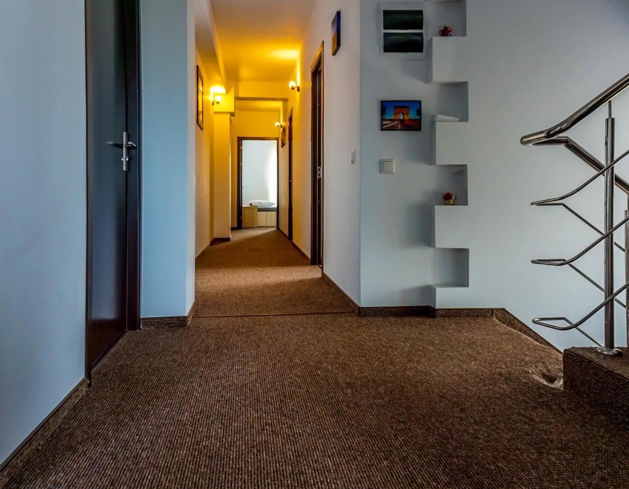 Casa El Greco Hotel Костинещи Екстериор снимка